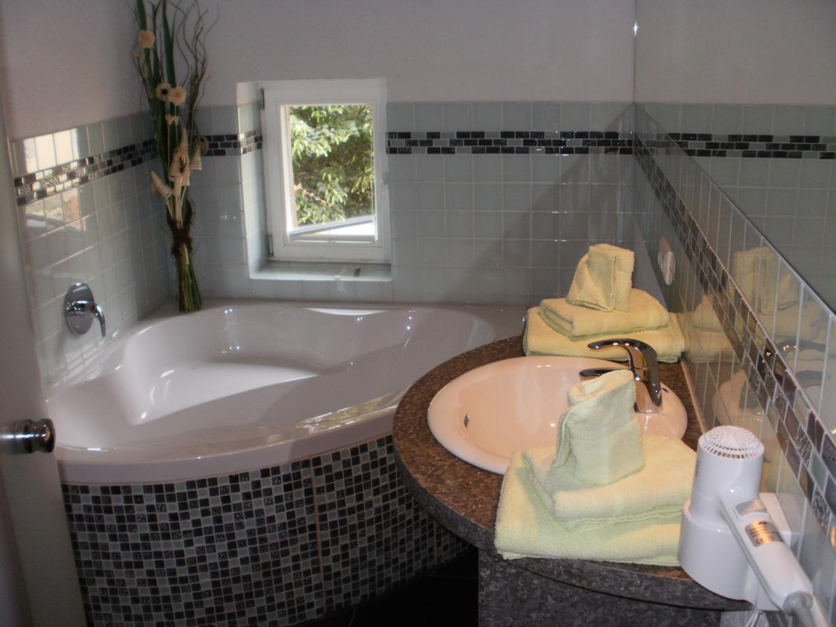 Gaestehaus Edelzimmer Rothenburg ob der Tauber Dış mekan fotoğraf